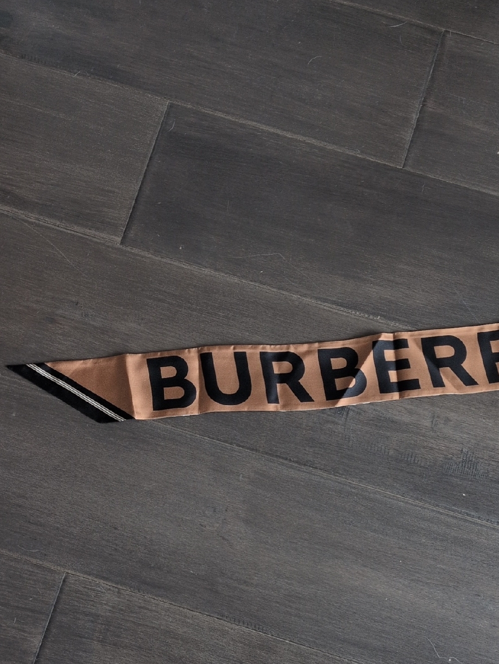 Burberry Beige Nova Check Skinny Silk Scarf with Black and Red Accents - Picture 6 of 9